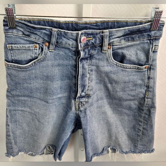H&M High Waist Bermuda Jean Shorts Sz 8 - Picture 6 of 6